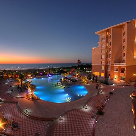 Royal Tulip Sea Pearl Beach Resort & Spa ค็อกเซสบาซาร์ ภายนอก รูปภาพ