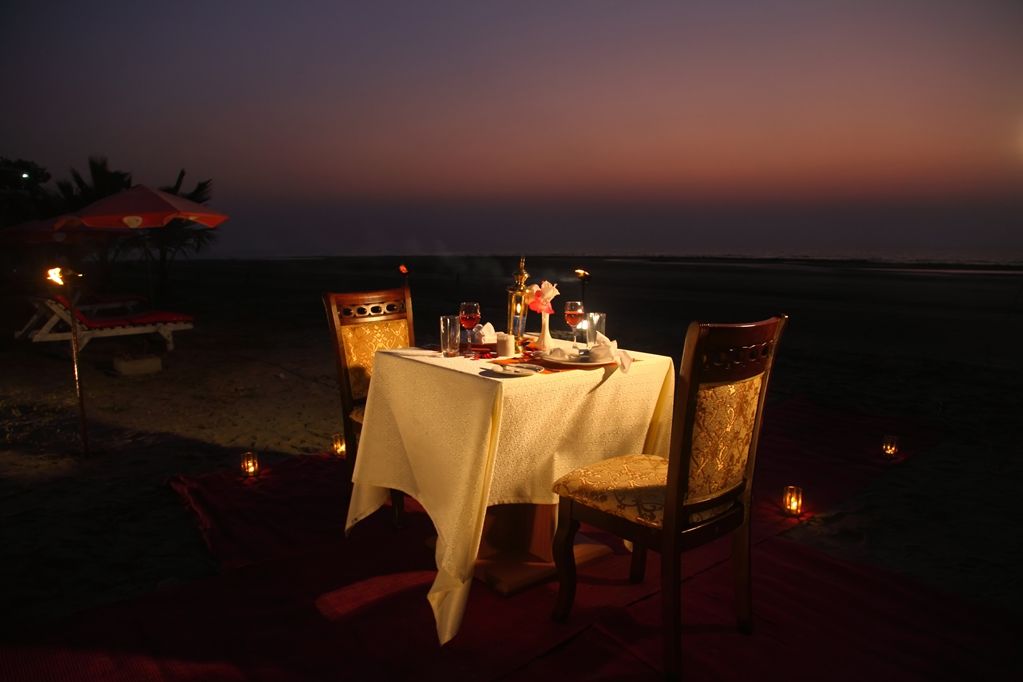 Royal Tulip Sea Pearl Beach Resort & Spa ค็อกเซสบาซาร์ ร้านอาหาร รูปภาพ