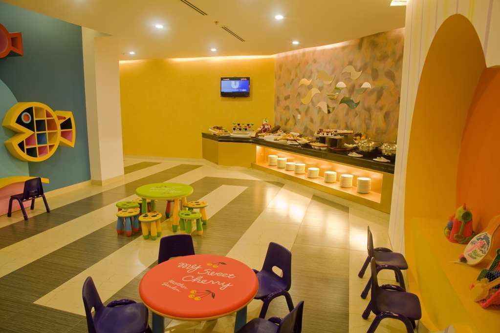 Royal Tulip Sea Pearl Beach Resort & Spa ค็อกเซสบาซาร์ ร้านอาหาร รูปภาพ